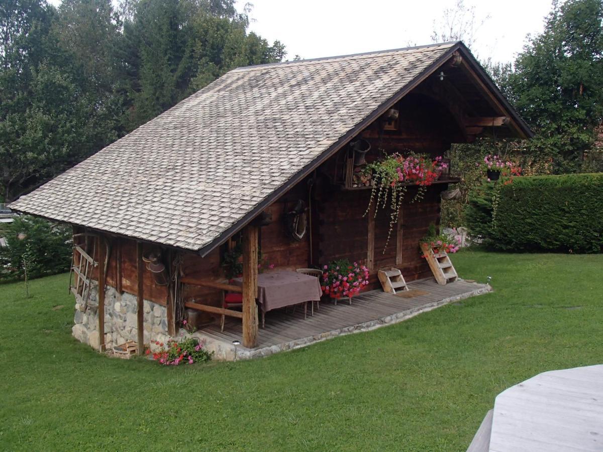 Le Grenier Bed & Breakfast Saint-Paul-en-Chablais ภายนอก รูปภาพ