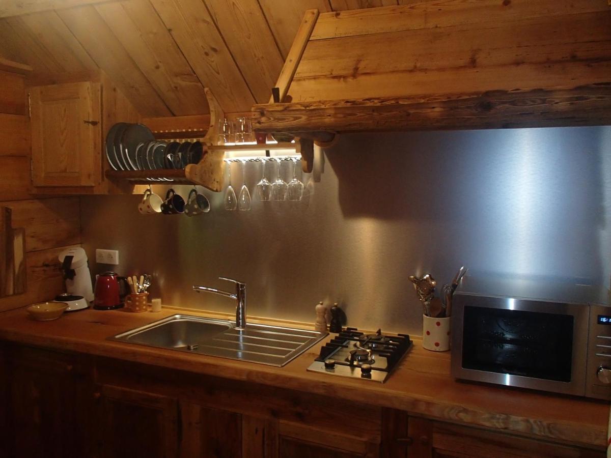 Le Grenier Bed & Breakfast Saint-Paul-en-Chablais ภายนอก รูปภาพ