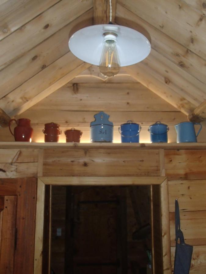 Le Grenier Bed & Breakfast Saint-Paul-en-Chablais ภายนอก รูปภาพ