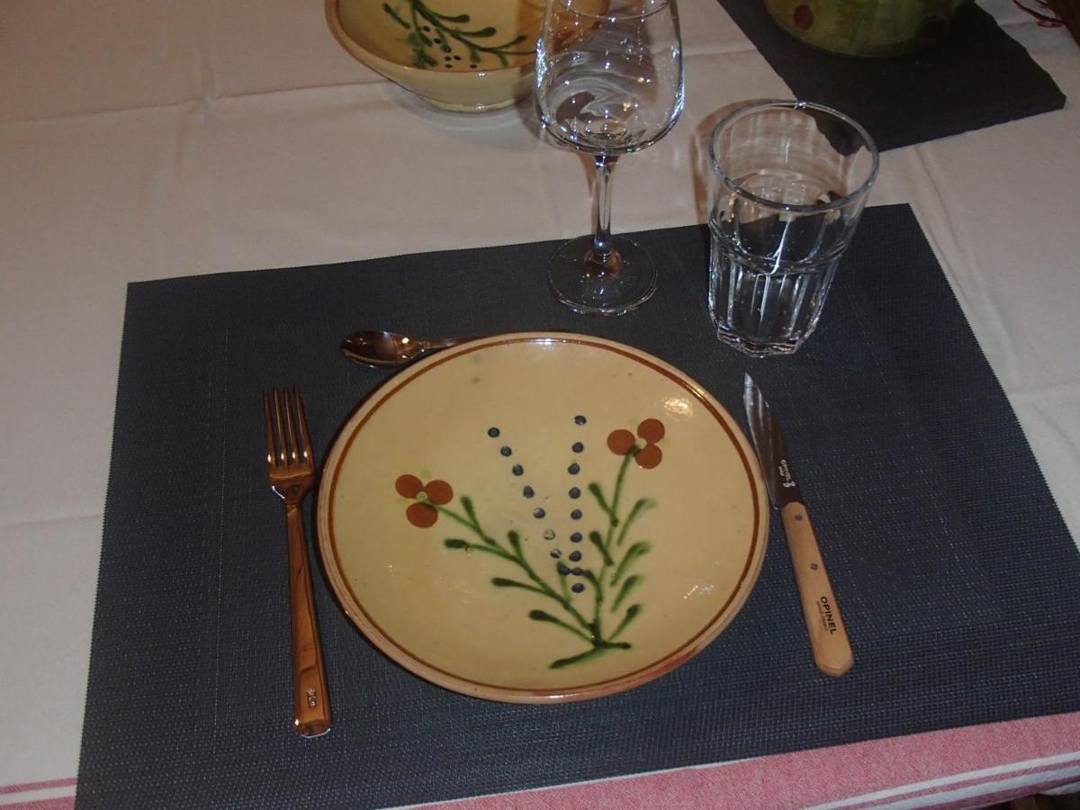 Le Grenier Bed & Breakfast Saint-Paul-en-Chablais ภายนอก รูปภาพ